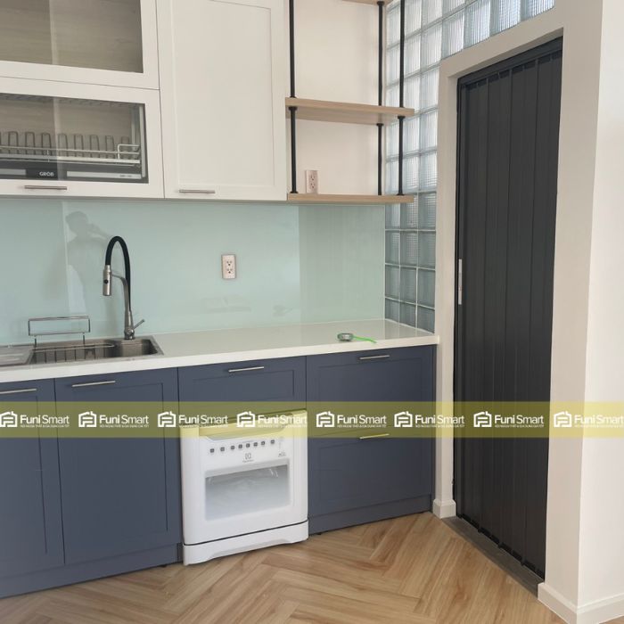 Cửa nhôm xếp cho khu vực lô gia đẹp và sang trọng