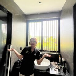 Cửa nhôm xếp lưới mai lại sự thông thoáng cho không gian cửa sổ