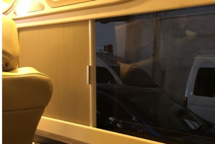 Rèm tổ ong xe khách che nắng cản sáng gọn đẹp giá tốt