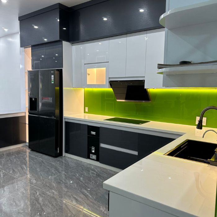 Tủ bếp nhôm tổ ong hiện đại đẹp mắt