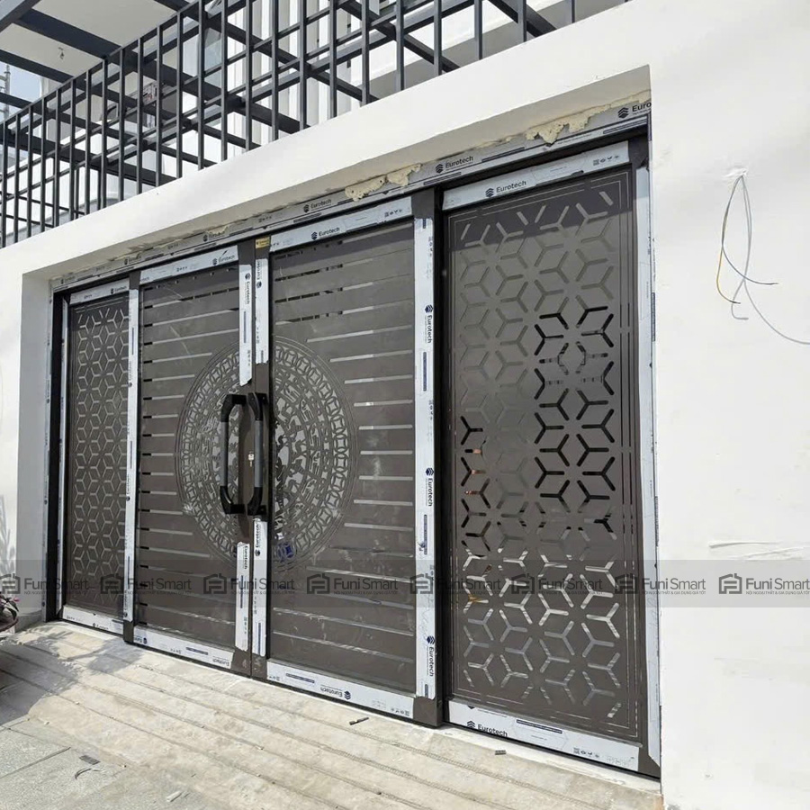 Cửa trượt quay là gì có mấy loại