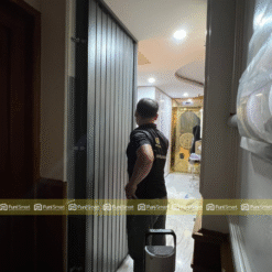 Cửa nhà kho xếp nhôm chắc chắn an toàn