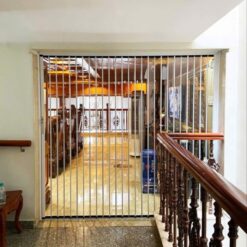 cửa nhôm xếp lá trong