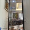 sự sang trọng mà cửa nhôm xếp lá trong ngăn cầu thang mang lại